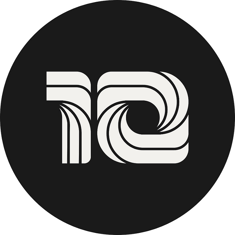 tripleten.com-logo.png